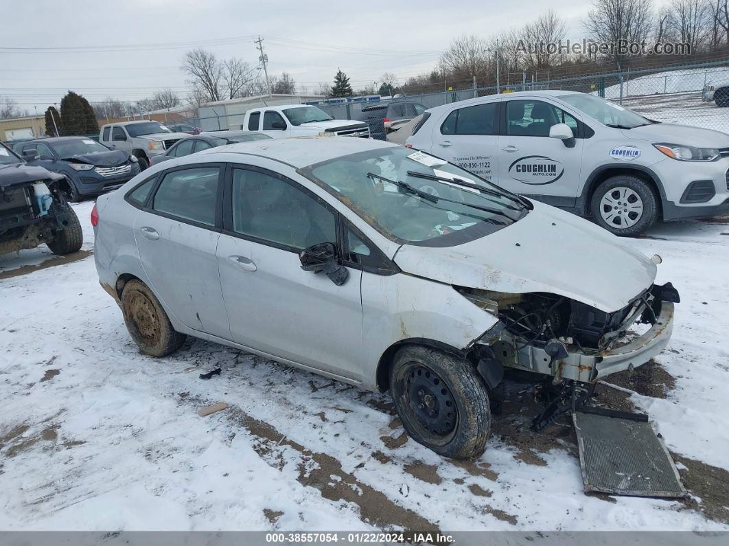 2011 Ford Fiesta S Silver vin: 3FADP4AJXBM179729