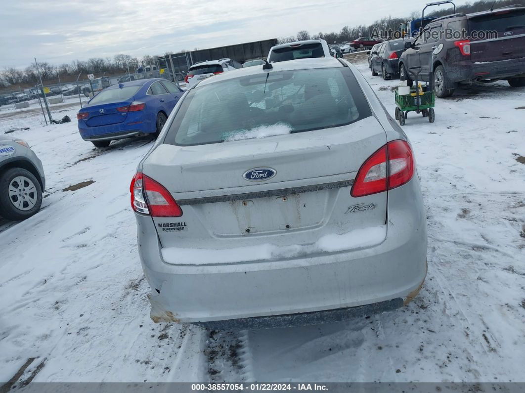 2011 Ford Fiesta S Silver vin: 3FADP4AJXBM179729