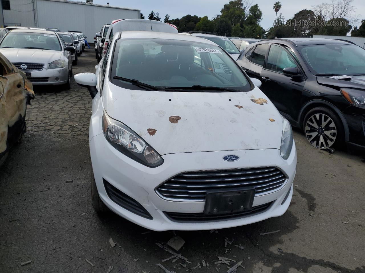 2016 Ford Fiesta S Белый vin: 3FADP4AJXGM143725