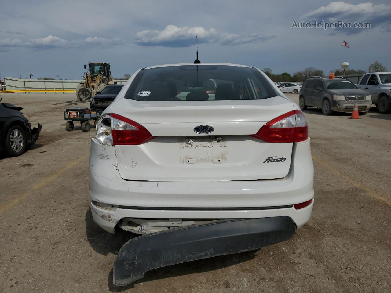 2017 Ford Fiesta S White vin: 3FADP4AJXHM154113