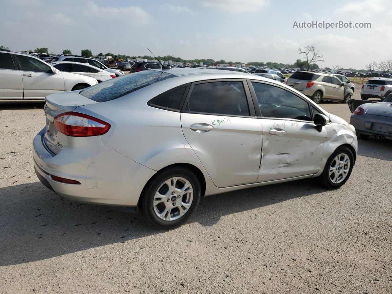 2015 Ford Fiesta Se Silver vin: 3FADP4BJ0FM158392