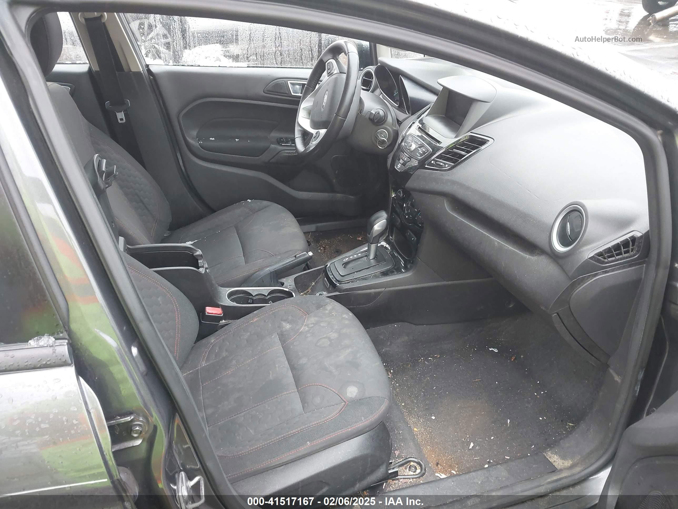 2015 Ford Fiesta Se Серый vin: 3FADP4BJ0FM170901