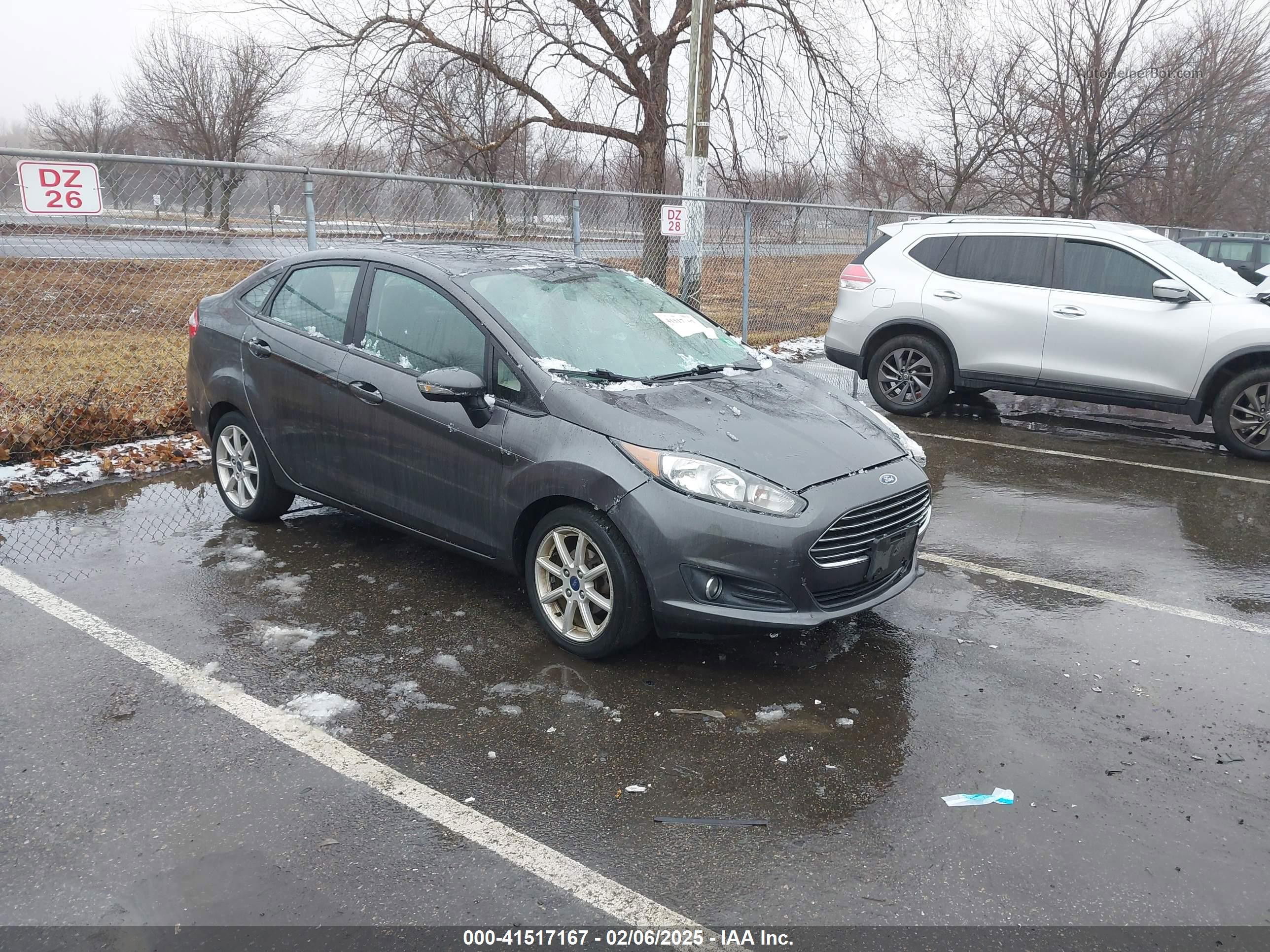 2015 Ford Fiesta Se Серый vin: 3FADP4BJ0FM170901