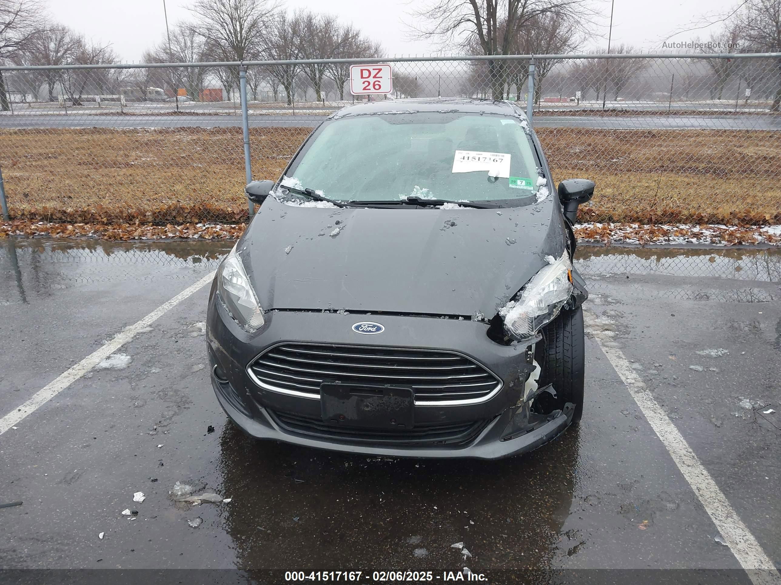2015 Ford Fiesta Se Серый vin: 3FADP4BJ0FM170901