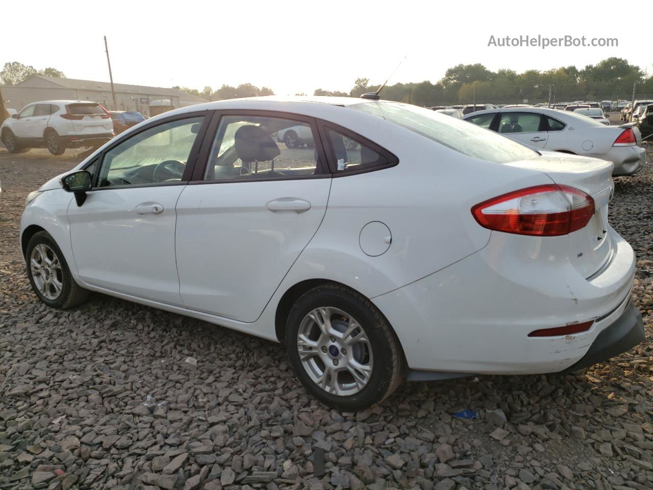 2015 Ford Fiesta Se White vin: 3FADP4BJ0FM204514