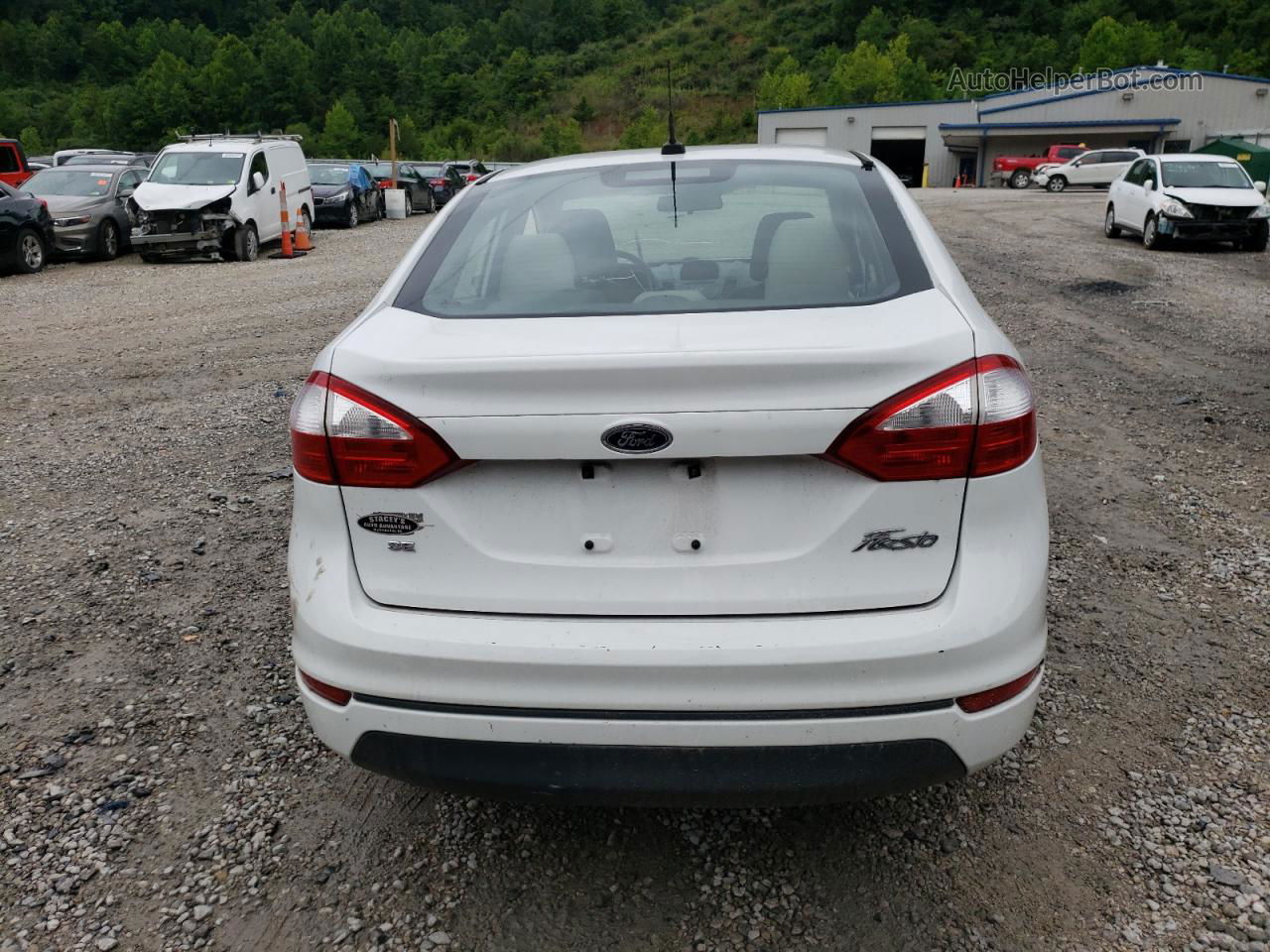 2015 Ford Fiesta Se White vin: 3FADP4BJ0FM214010