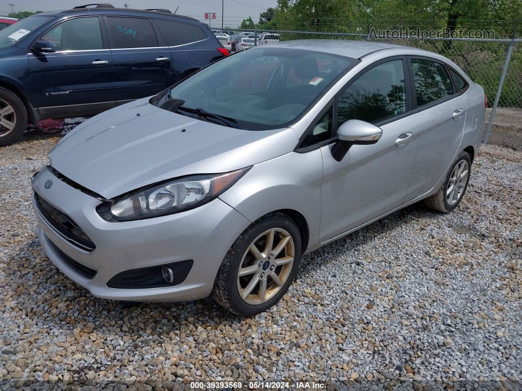 2016 Ford Fiesta Se Silver vin: 3FADP4BJ0GM133350