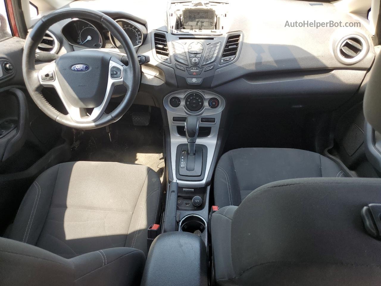 2016 Ford Fiesta Se Темно-бордовый vin: 3FADP4BJ0GM142386