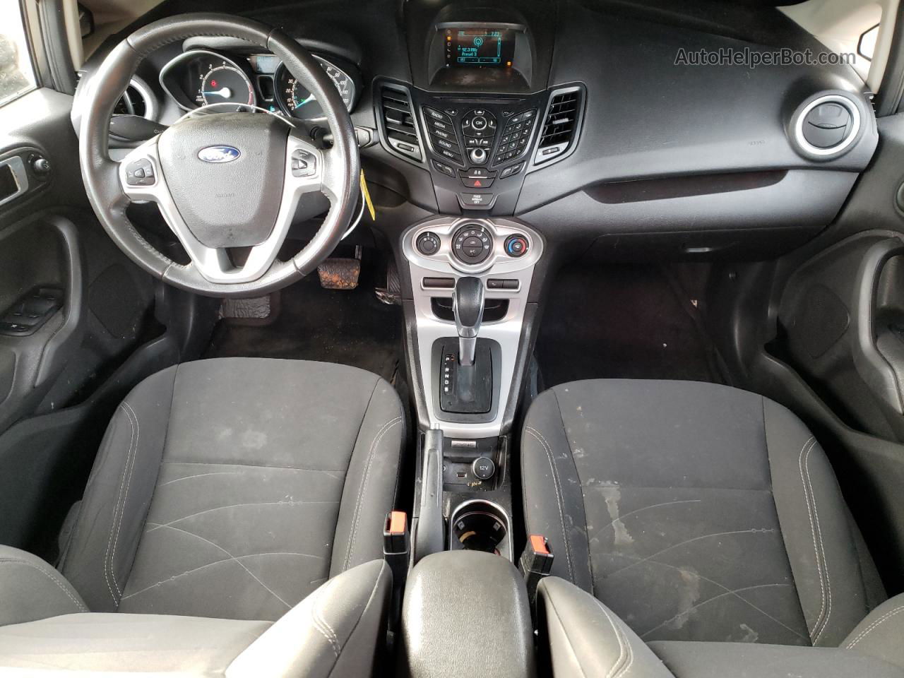 2016 Ford Fiesta Se Серый vin: 3FADP4BJ0GM188266