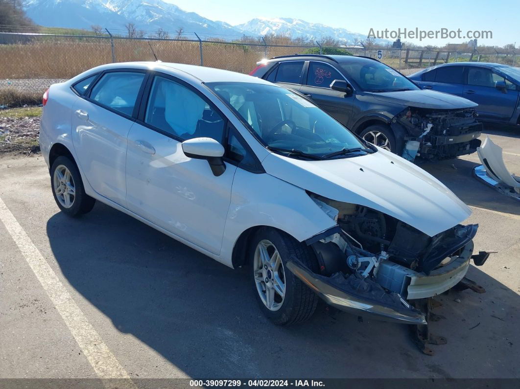 2017 Ford Fiesta Se White vin: 3FADP4BJ0HM104075