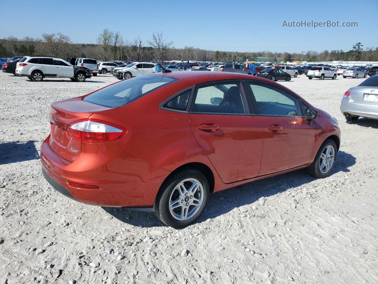 2019 Ford Fiesta Se Red vin: 3FADP4BJ0KM117738