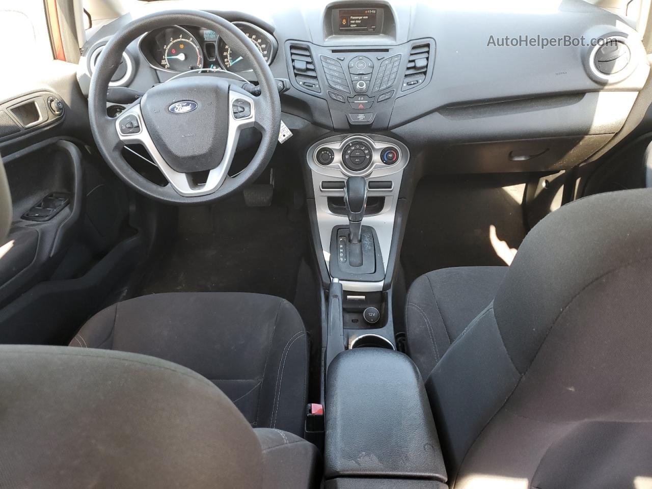 2019 Ford Fiesta Se Красный vin: 3FADP4BJ0KM117738