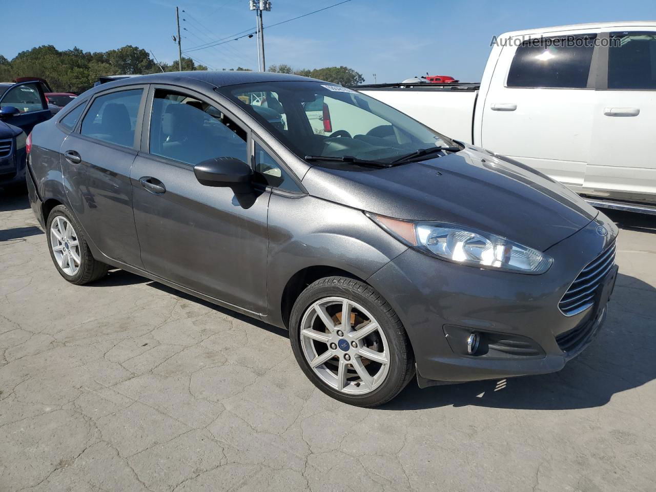 2019 Ford Fiesta Se Gray vin: 3FADP4BJ0KM123698