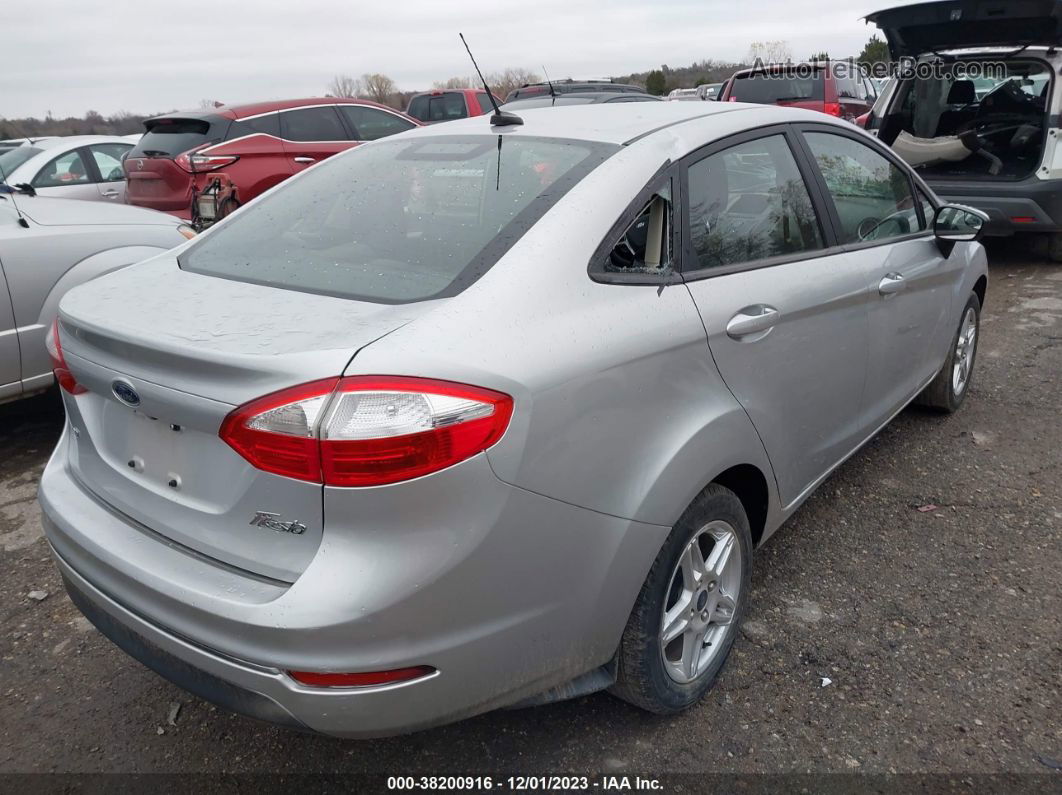 2019 Ford Fiesta Se Silver vin: 3FADP4BJ0KM142641