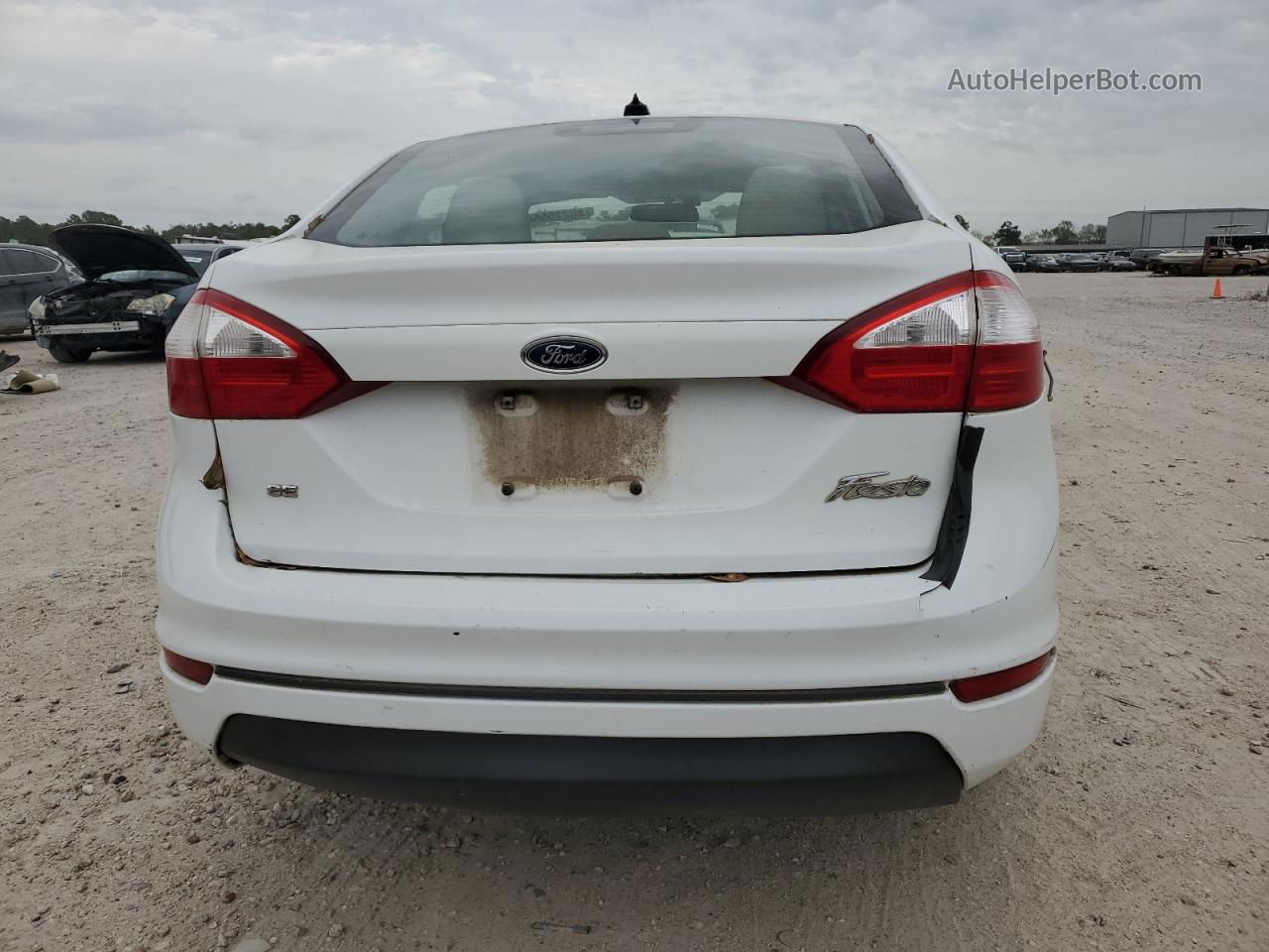 2015 Ford Fiesta Se White vin: 3FADP4BJ1FM121478