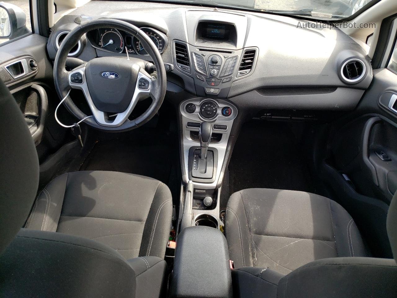 2015 Ford Fiesta Se Silver vin: 3FADP4BJ1FM147823