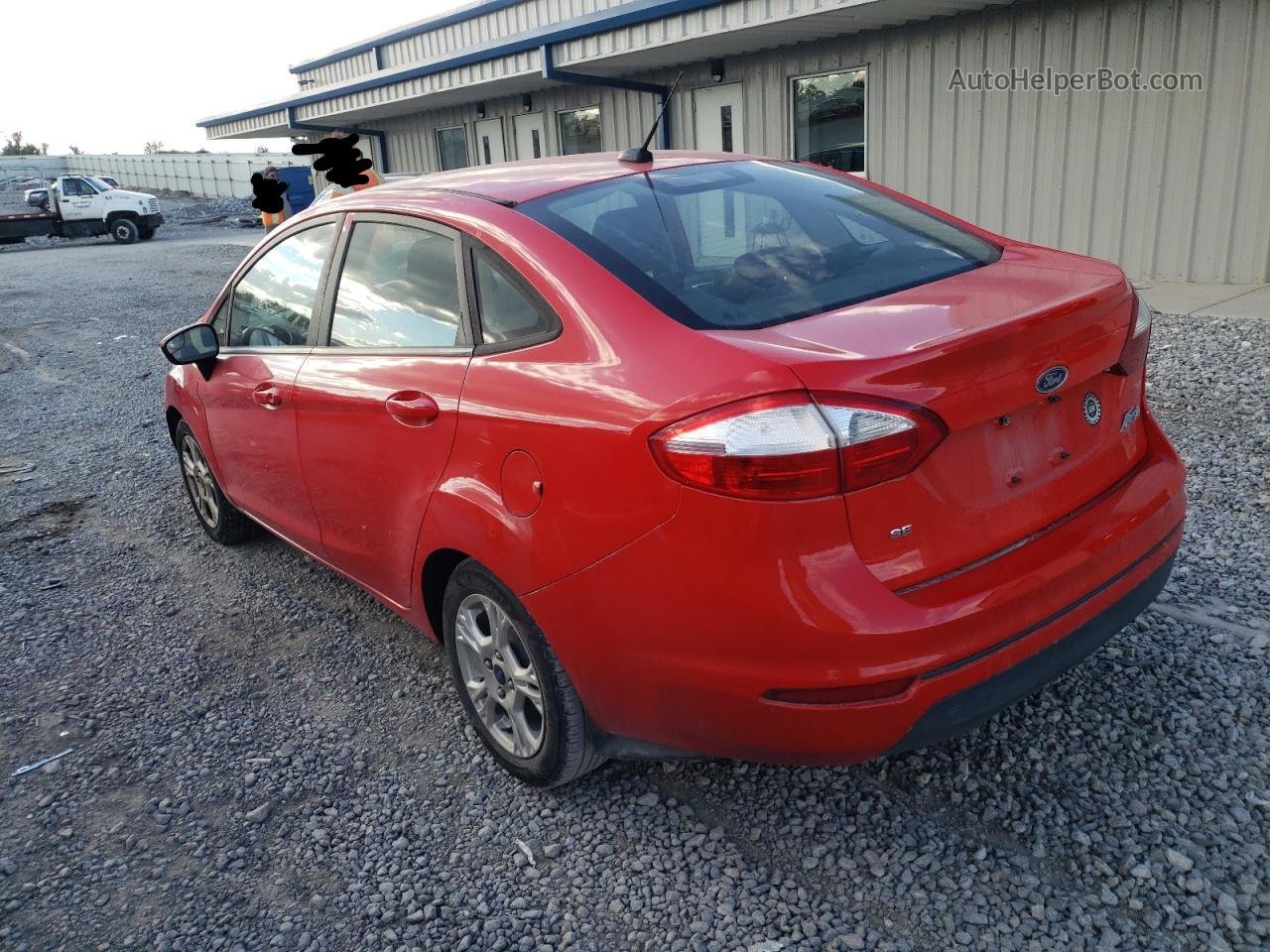 2015 Ford Fiesta Se Красный vin: 3FADP4BJ1FM199579