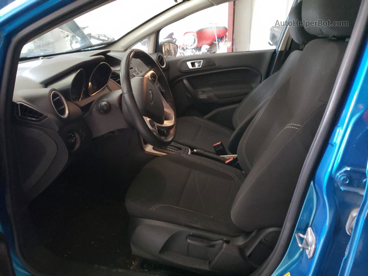 2015 Ford Fiesta Se Синий vin: 3FADP4BJ1FM222939