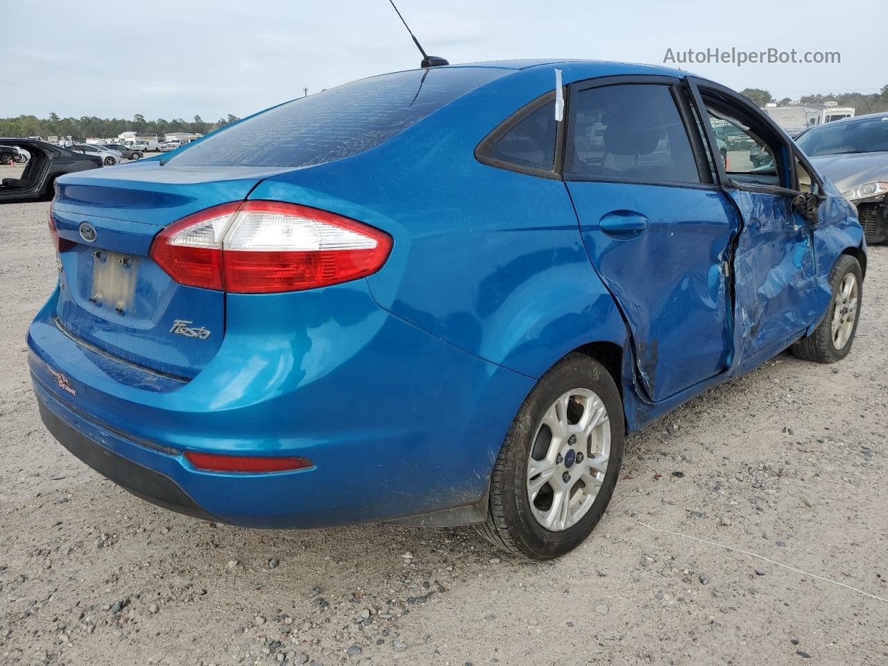 2016 Ford Fiesta Se Blue vin: 3FADP4BJ1GM143045