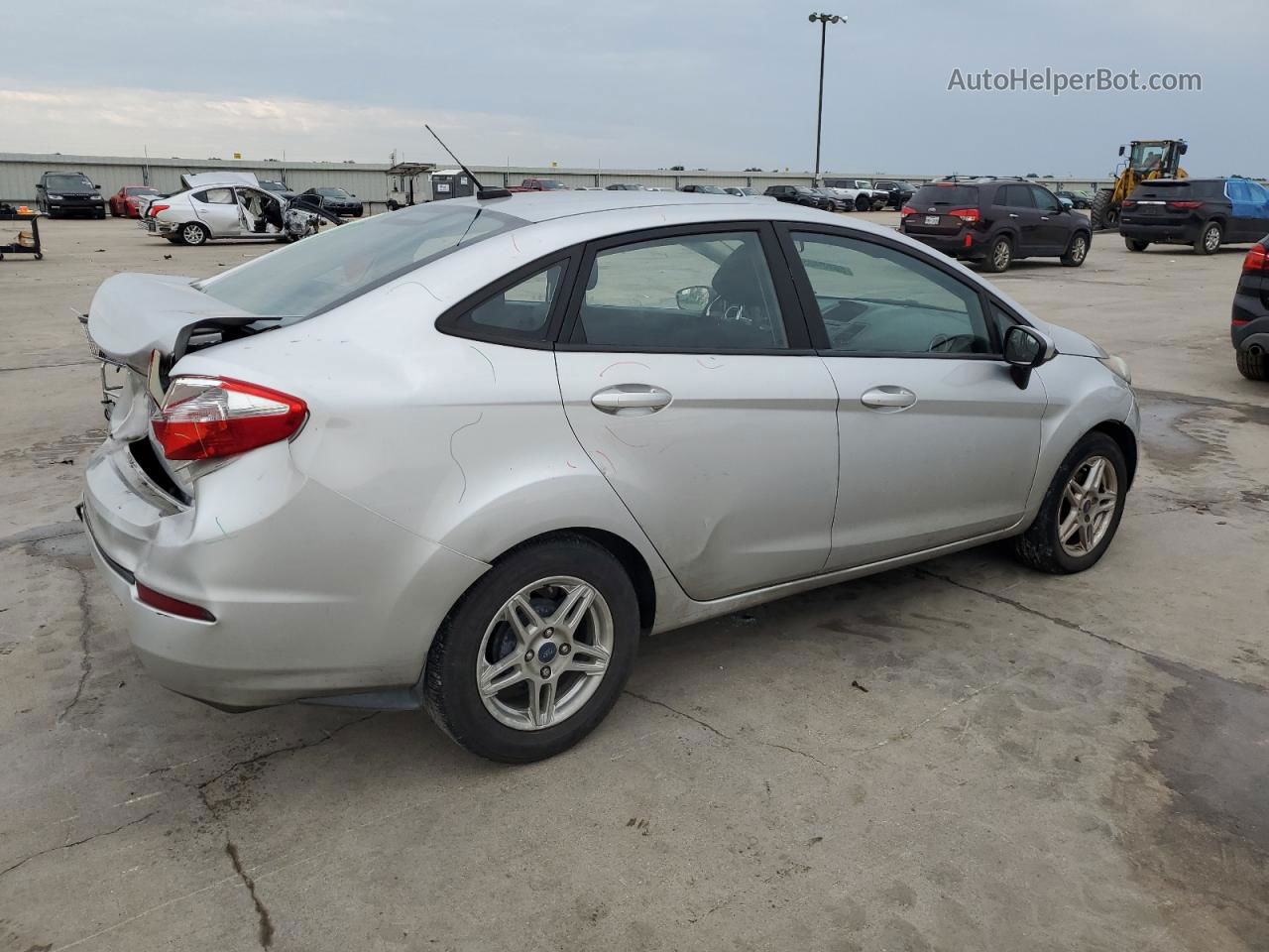 2017 Ford Fiesta Se Silver vin: 3FADP4BJ1HM147372