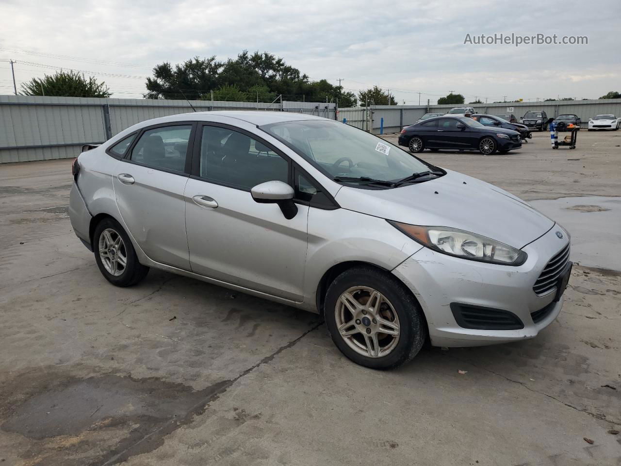 2017 Ford Fiesta Se Silver vin: 3FADP4BJ1HM147372