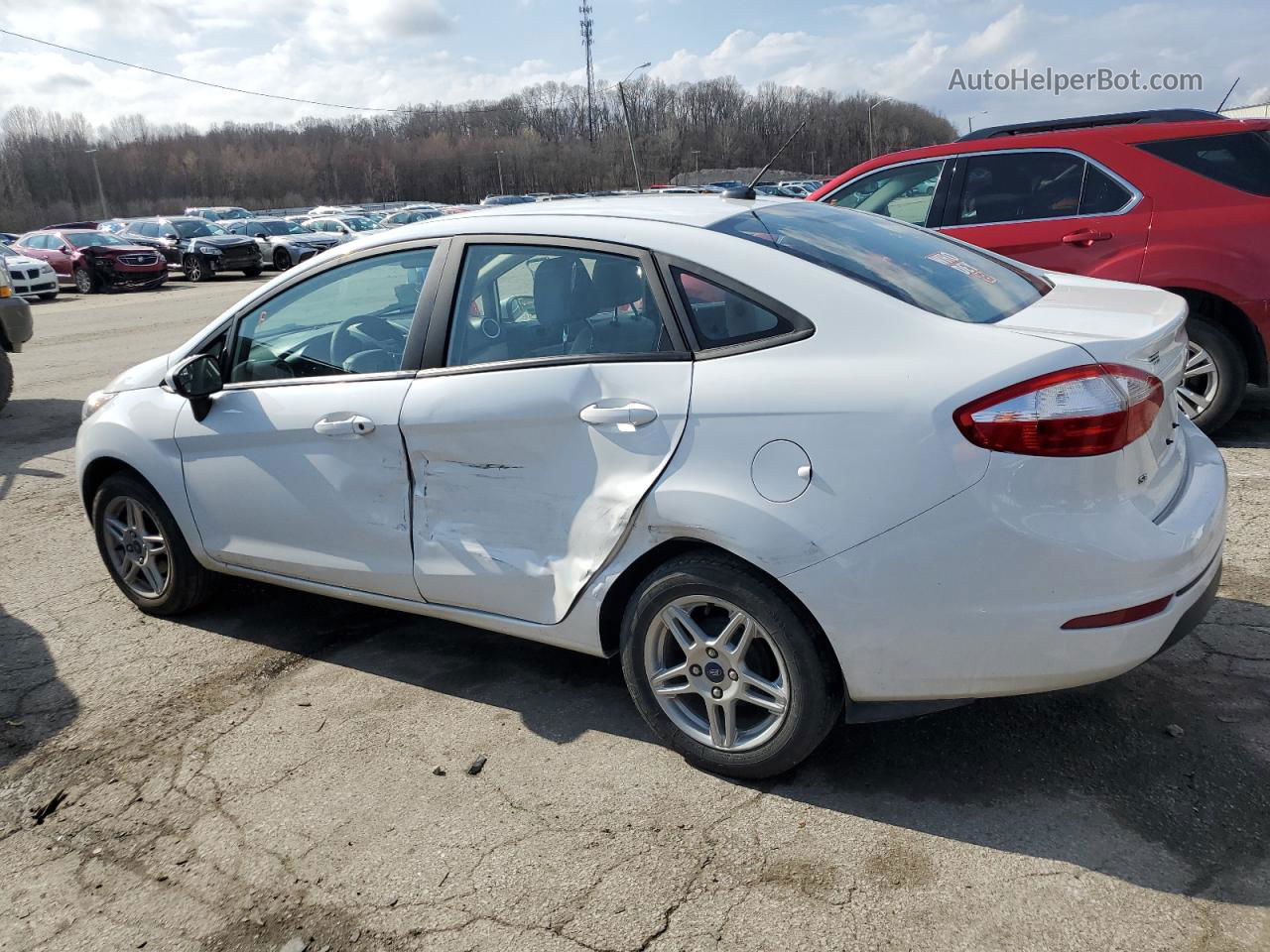 2019 Ford Fiesta Se White vin: 3FADP4BJ1KM101998