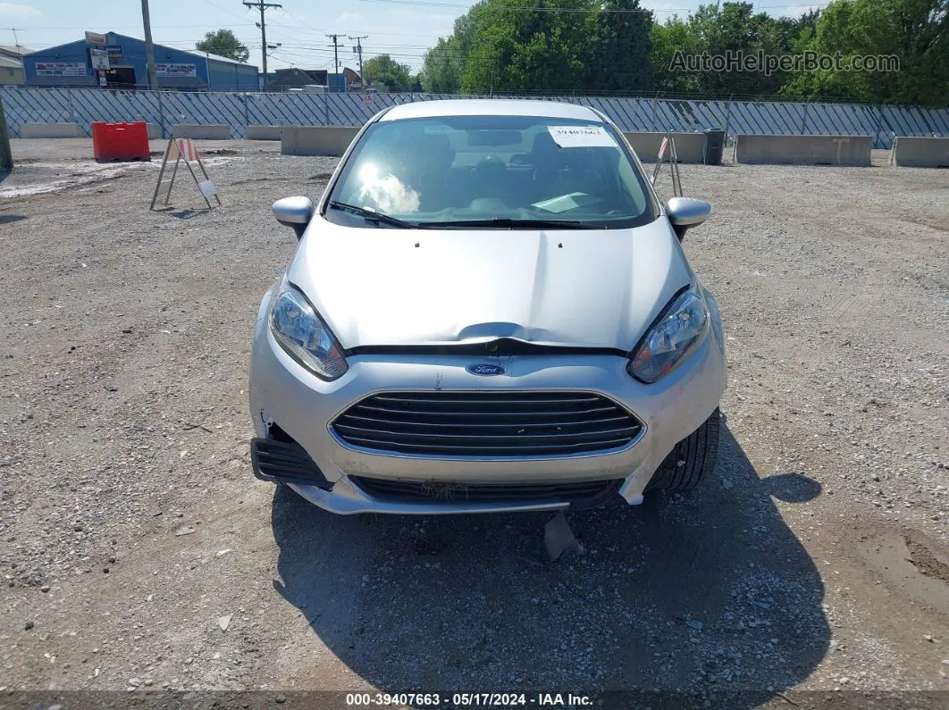 2019 Ford Fiesta Se Silver vin: 3FADP4BJ1KM110362