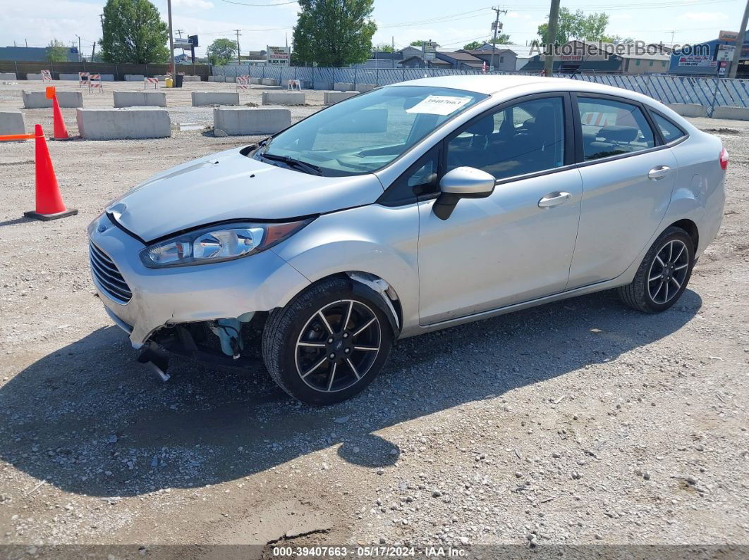 2019 Ford Fiesta Se Silver vin: 3FADP4BJ1KM110362