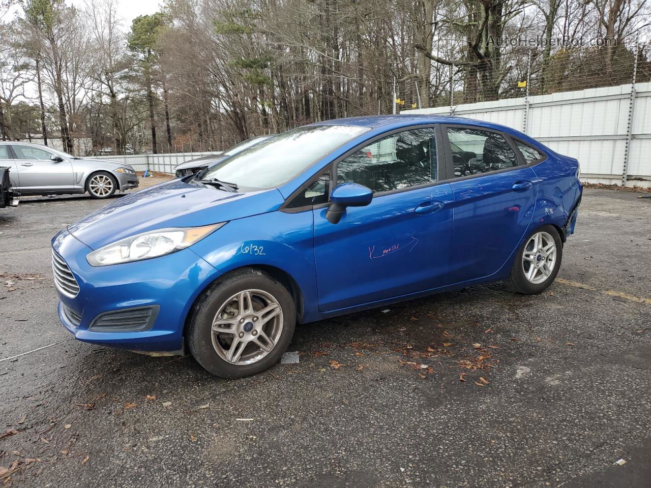 2019 Ford Fiesta Se Blue vin: 3FADP4BJ1KM140395