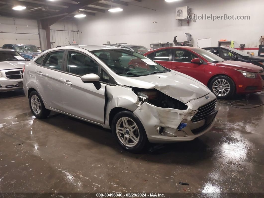 2019 Ford Fiesta Se Silver vin: 3FADP4BJ1KM141112