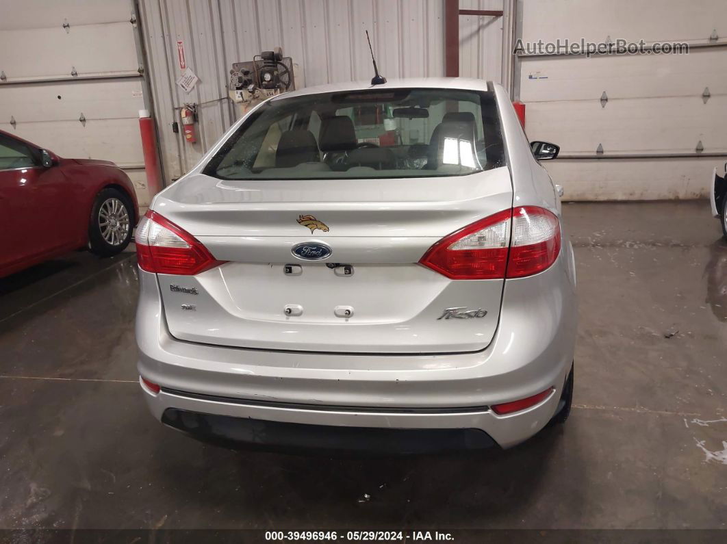 2019 Ford Fiesta Se Silver vin: 3FADP4BJ1KM141112