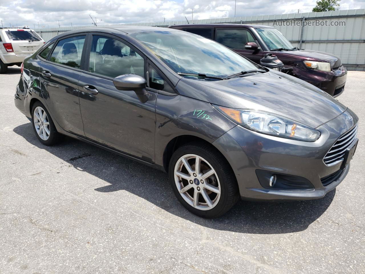 2019 Ford Fiesta Se Gray vin: 3FADP4BJ1KM148951