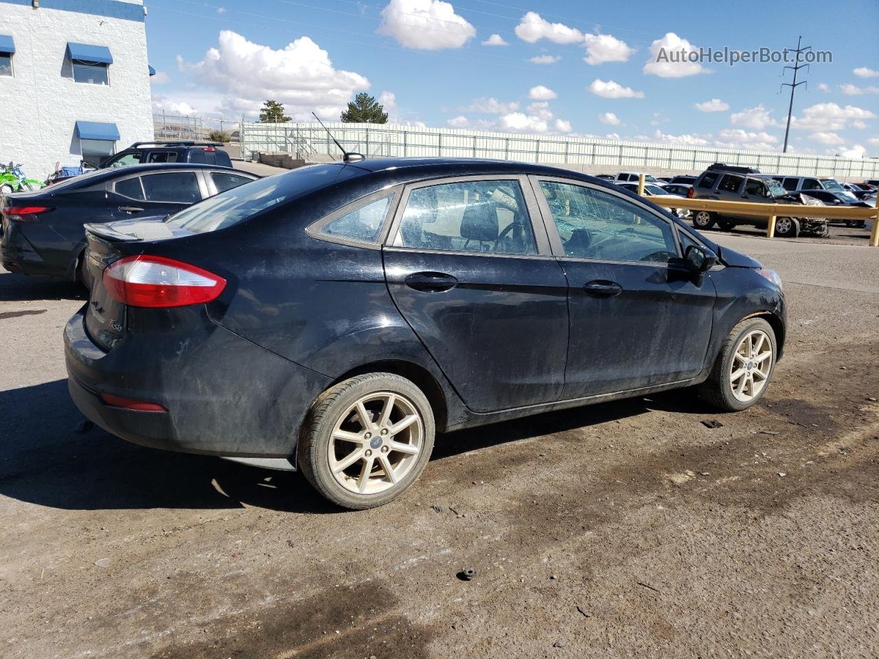 2019 Ford Fiesta Se Черный vin: 3FADP4BJ1KM149386