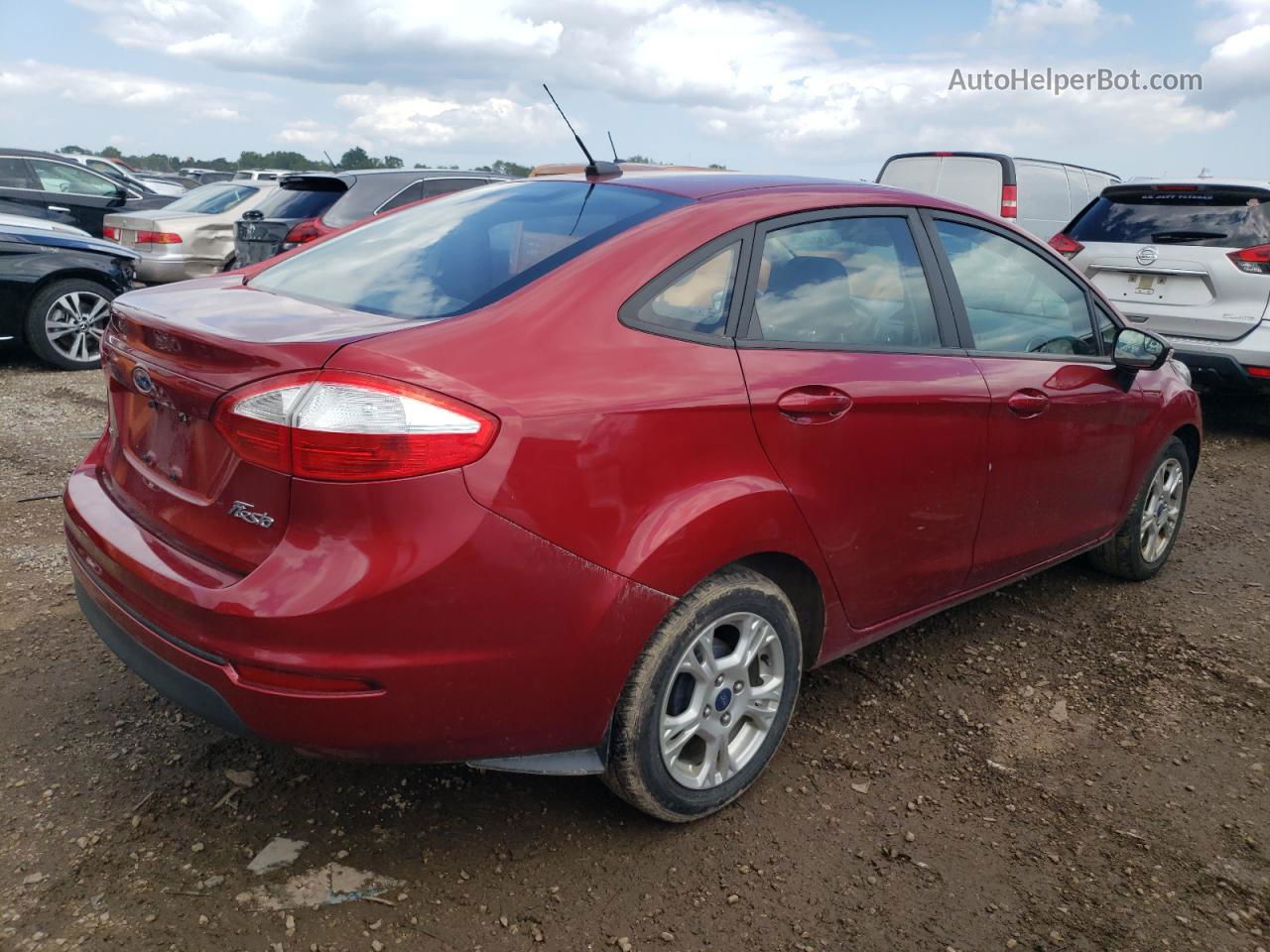 2015 Ford Fiesta Se Red vin: 3FADP4BJ2FM148494