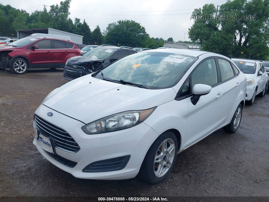 2017 Ford Fiesta Se White vin: 3FADP4BJ2HM119189