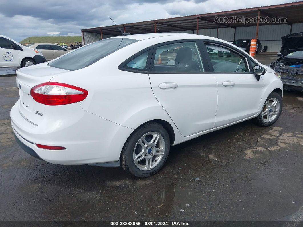 2017 Ford Fiesta Se White vin: 3FADP4BJ2HM122805