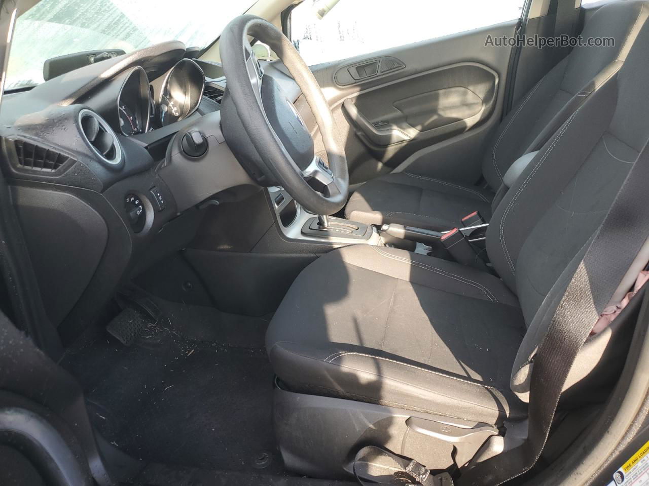 2019 Ford Fiesta Se Charcoal vin: 3FADP4BJ2KM112329