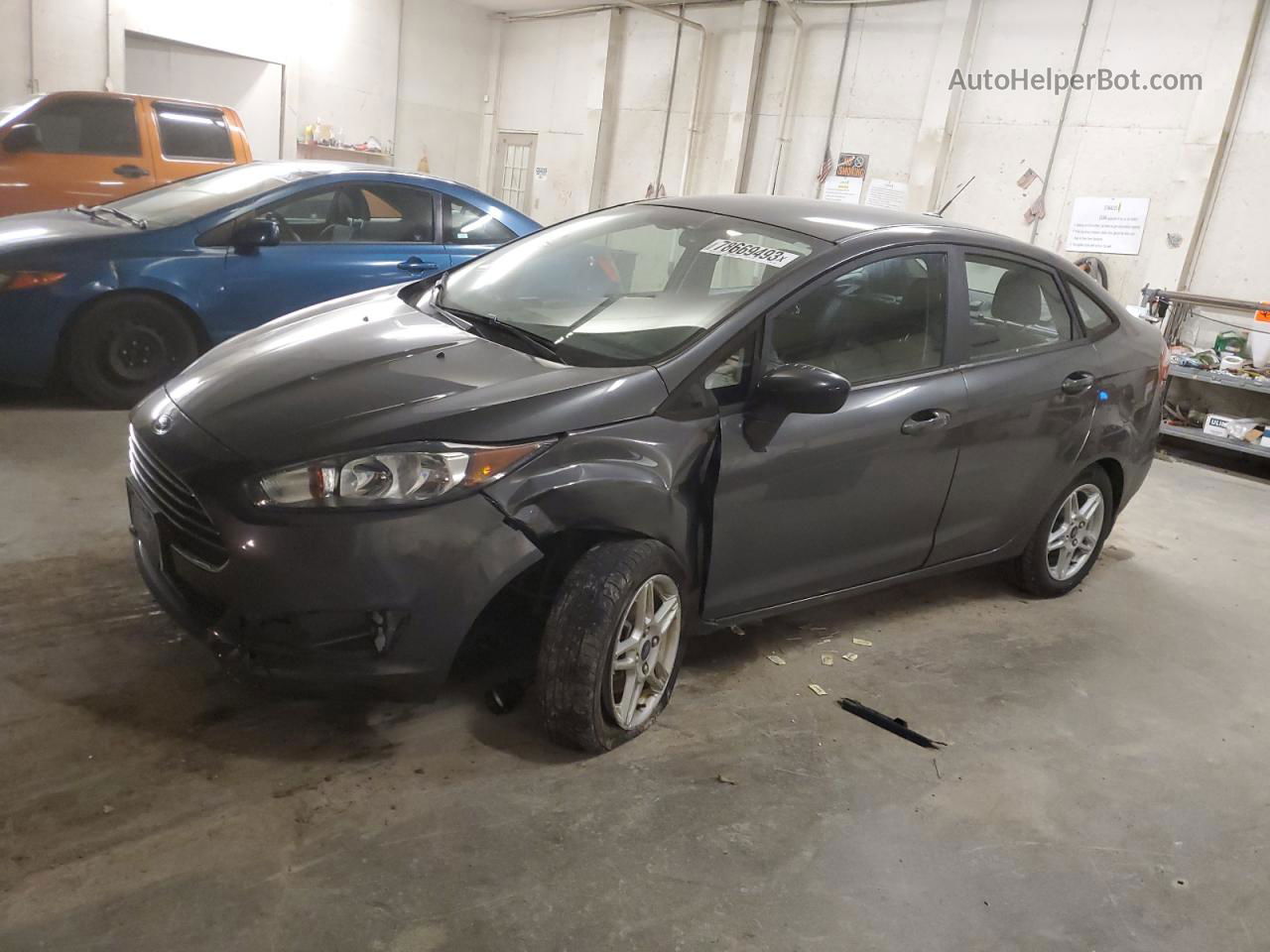 2019 Ford Fiesta Se Gray vin: 3FADP4BJ2KM113934