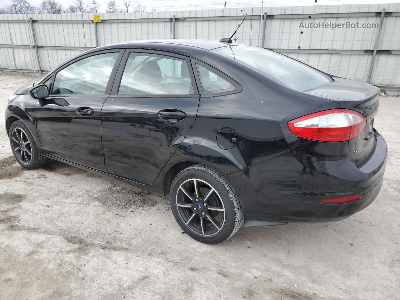 2019 Ford Fiesta Se Black vin: 3FADP4BJ2KM129289