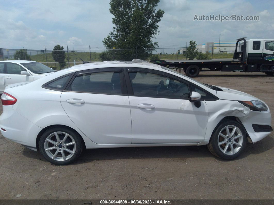 2019 Ford Fiesta Se White vin: 3FADP4BJ2KM130118