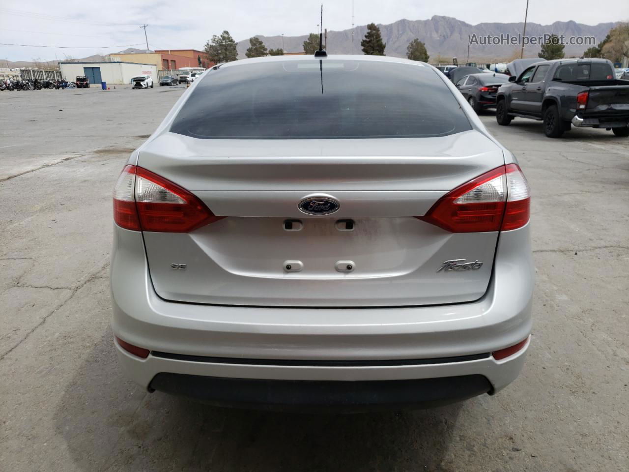 2016 Ford Fiesta Se Silver vin: 3FADP4BJ3GM157917