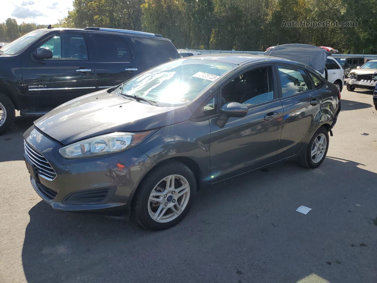 2017 Ford Fiesta Se Серый vin: 3FADP4BJ3HM104863