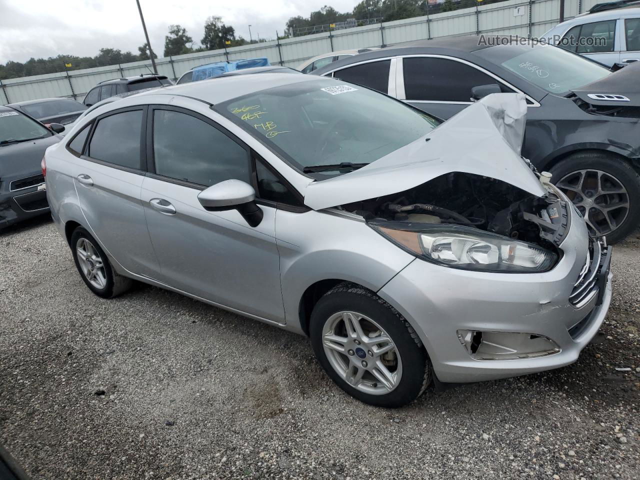 2017 Ford Fiesta Se Silver vin: 3FADP4BJ3HM158910