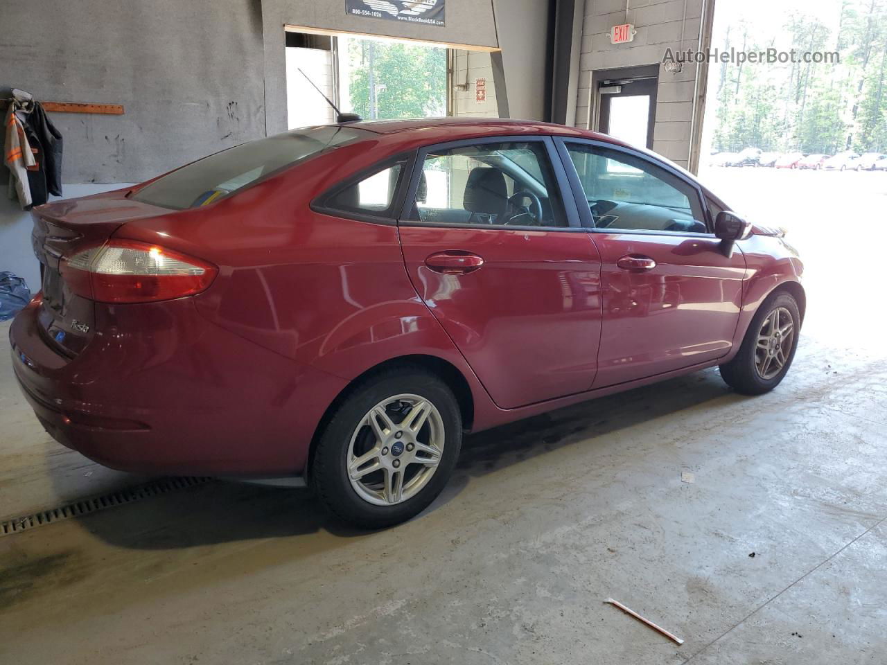 2017 Ford Fiesta Se Красный vin: 3FADP4BJ3HM171303