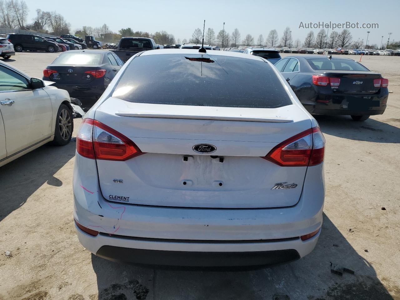 2019 Ford Fiesta Se White vin: 3FADP4BJ3KM150054