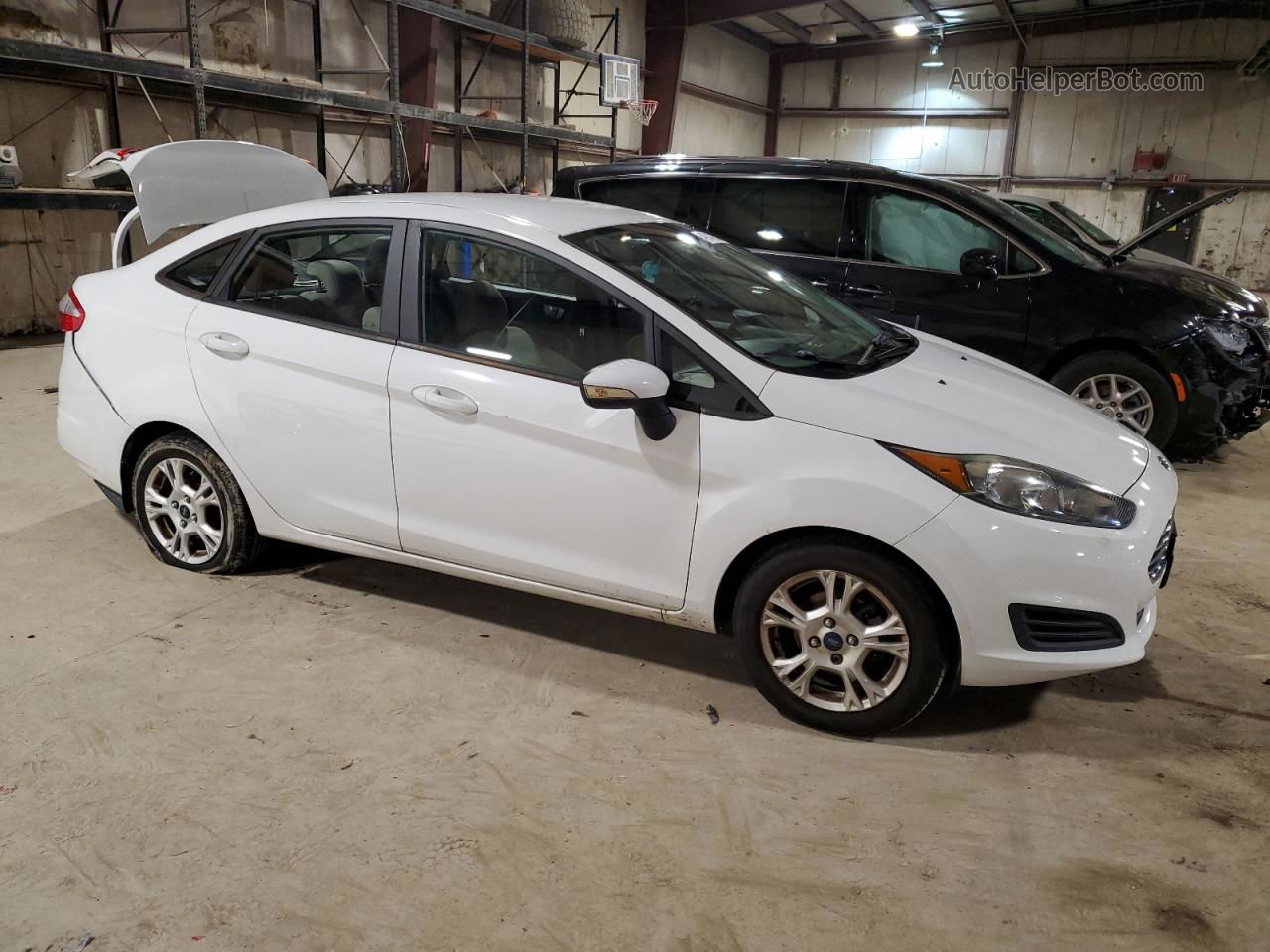 2015 Ford Fiesta Se White vin: 3FADP4BJ4FM166737