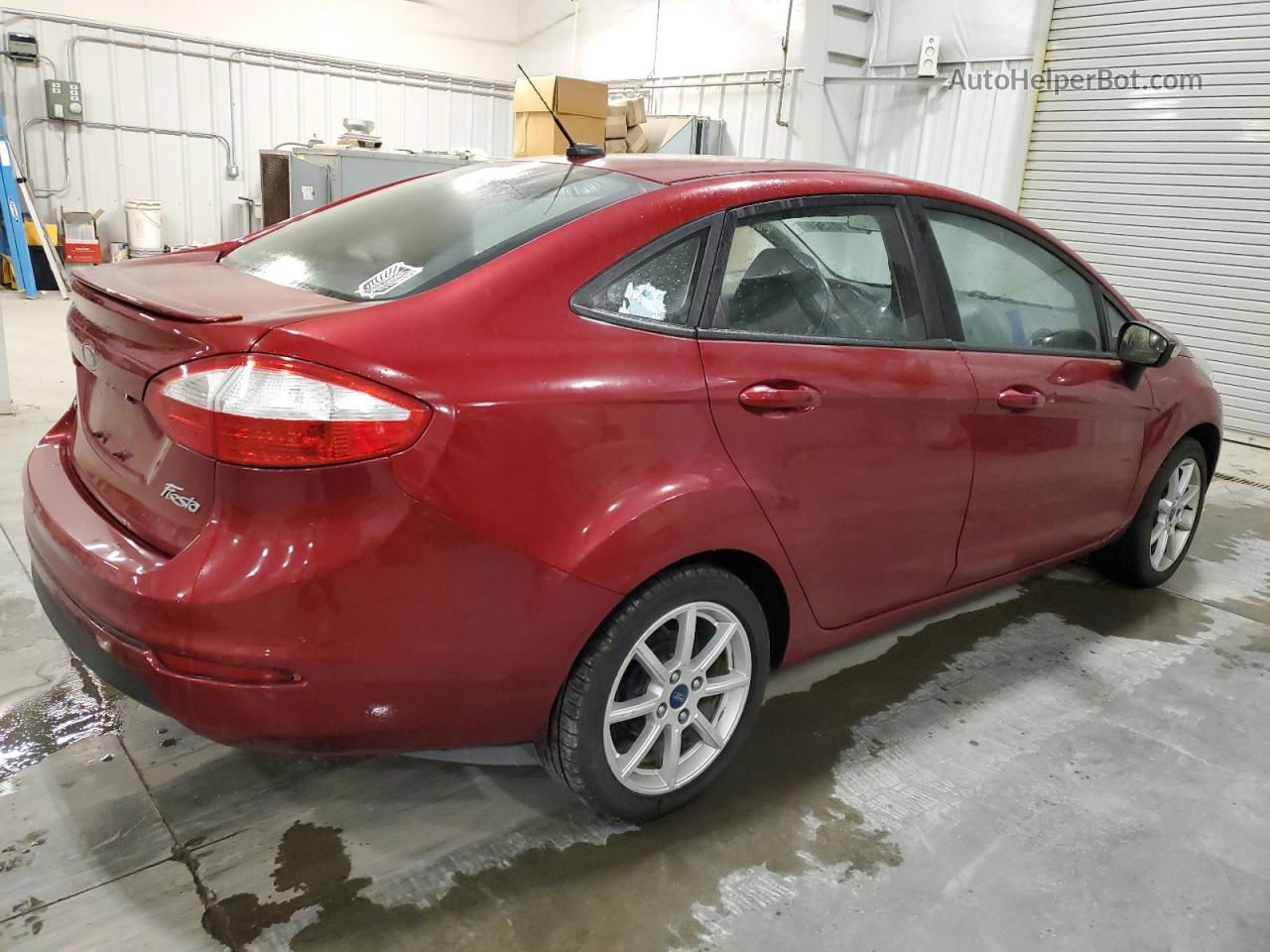 2015 Ford Fiesta Se Red vin: 3FADP4BJ4FM200739