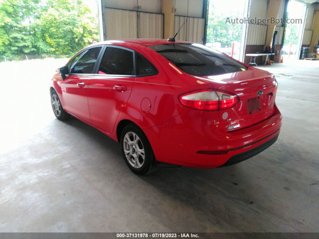 2015 Ford Fiesta Se Red vin: 3FADP4BJ4FM219615