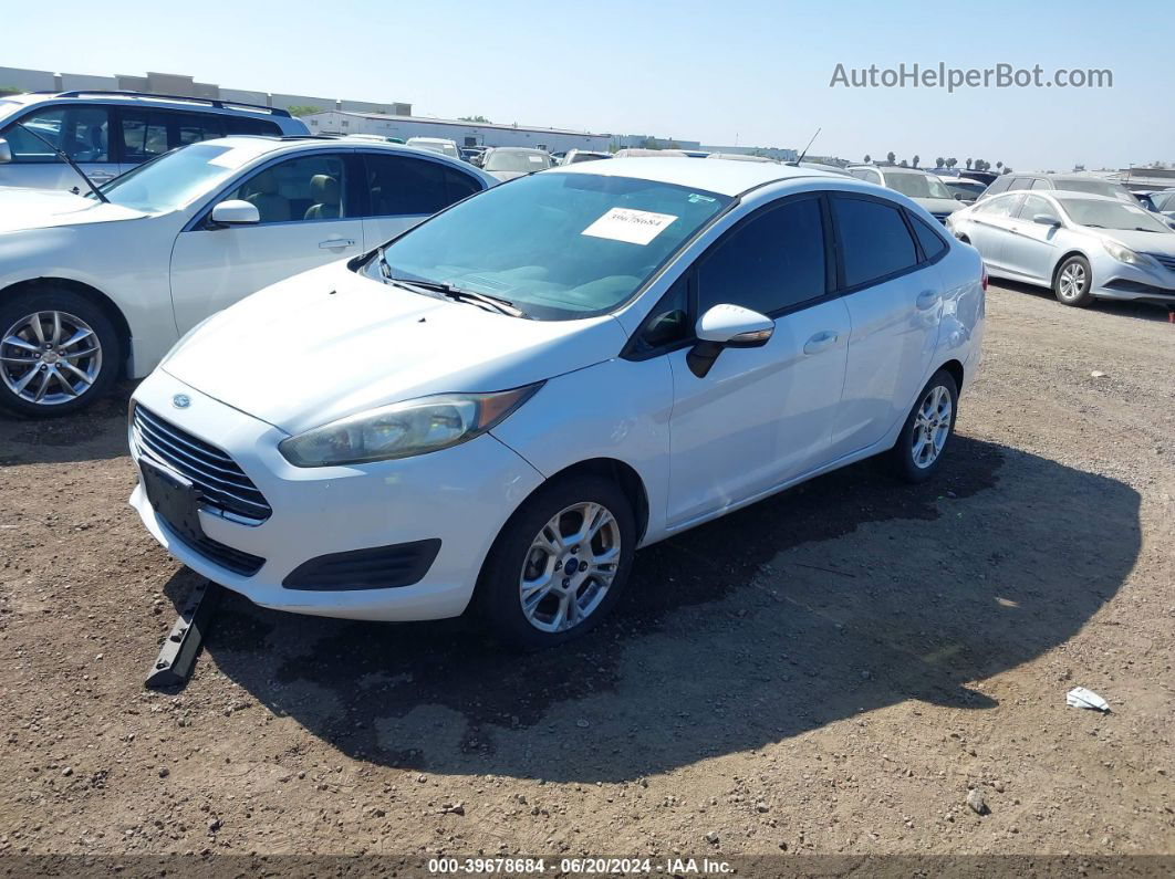 2016 Ford Fiesta Se White vin: 3FADP4BJ4GM157070