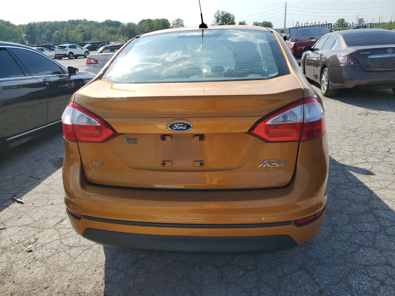 2016 Ford Fiesta Se Orange vin: 3FADP4BJ4GM179070